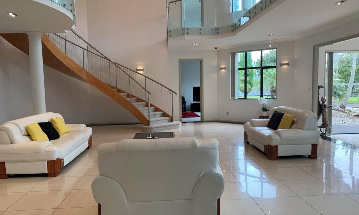 Glenbrook House | Kingseat Manor