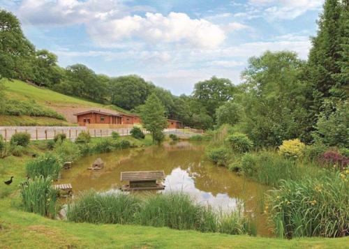 Holcombe Burnell Resort | Kingsford Farm Lodges