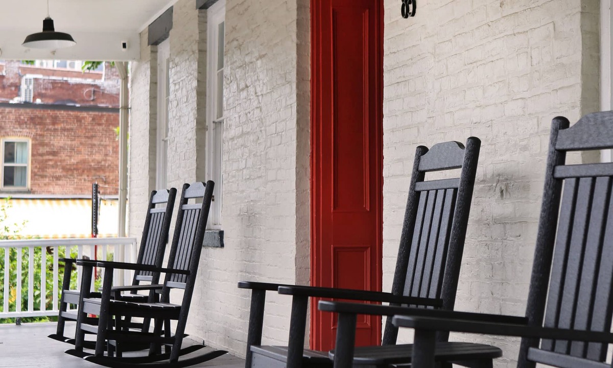 Connelly Bed & Breakfast | Kingston Carriage House