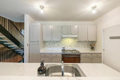 Kings Beach Apartment | Kingswood Pines
