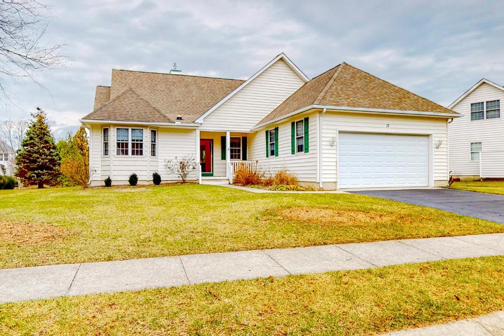 Rehoboth Beach House | Kinsale Glen - 12 Kenmare Way