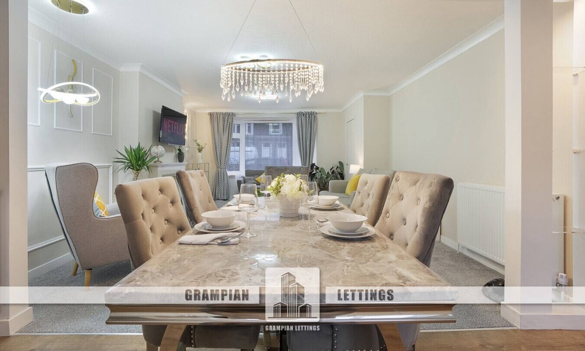 Cults House | Kirk Brae House - Grampian Lettings