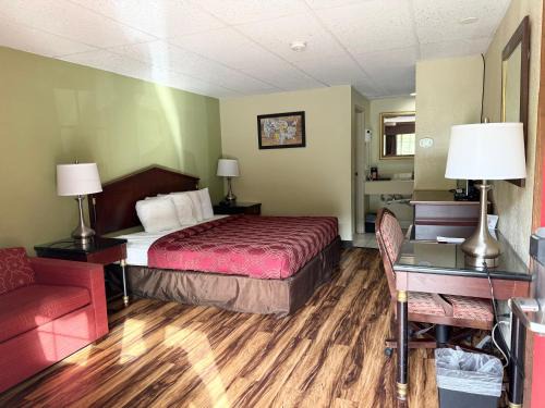 Derrick City Hotel | Kiteville Bradford