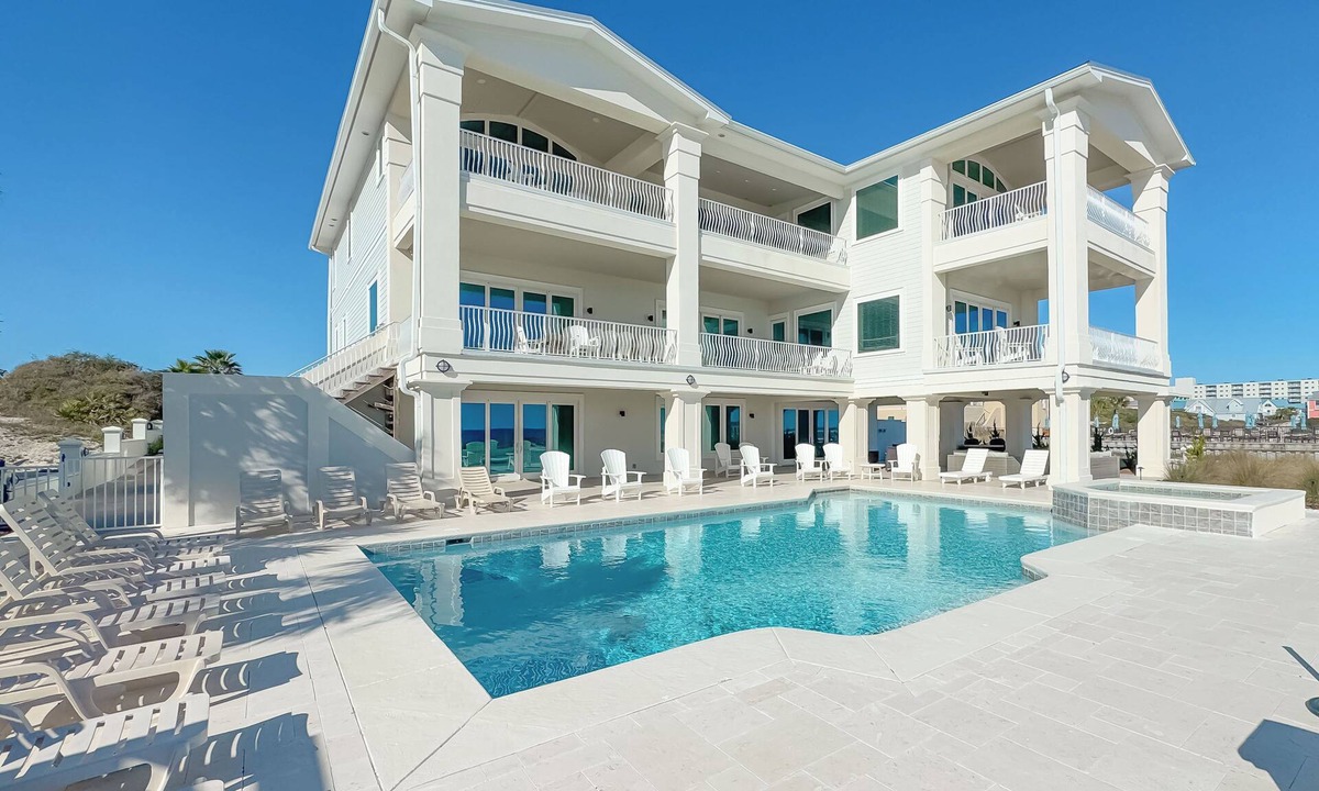 Fort Morgan House | Kiva Grand by GSVR | Spectacular Beachfront Family Retreat w/Pool & Hot Tub + FREE Activities/Golf