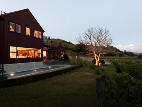 Eskdale House | Kiwiesque