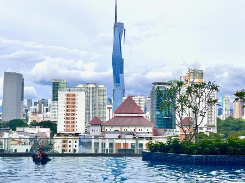 Brickfields Apartment | KL Central 32 Floor KLCC View