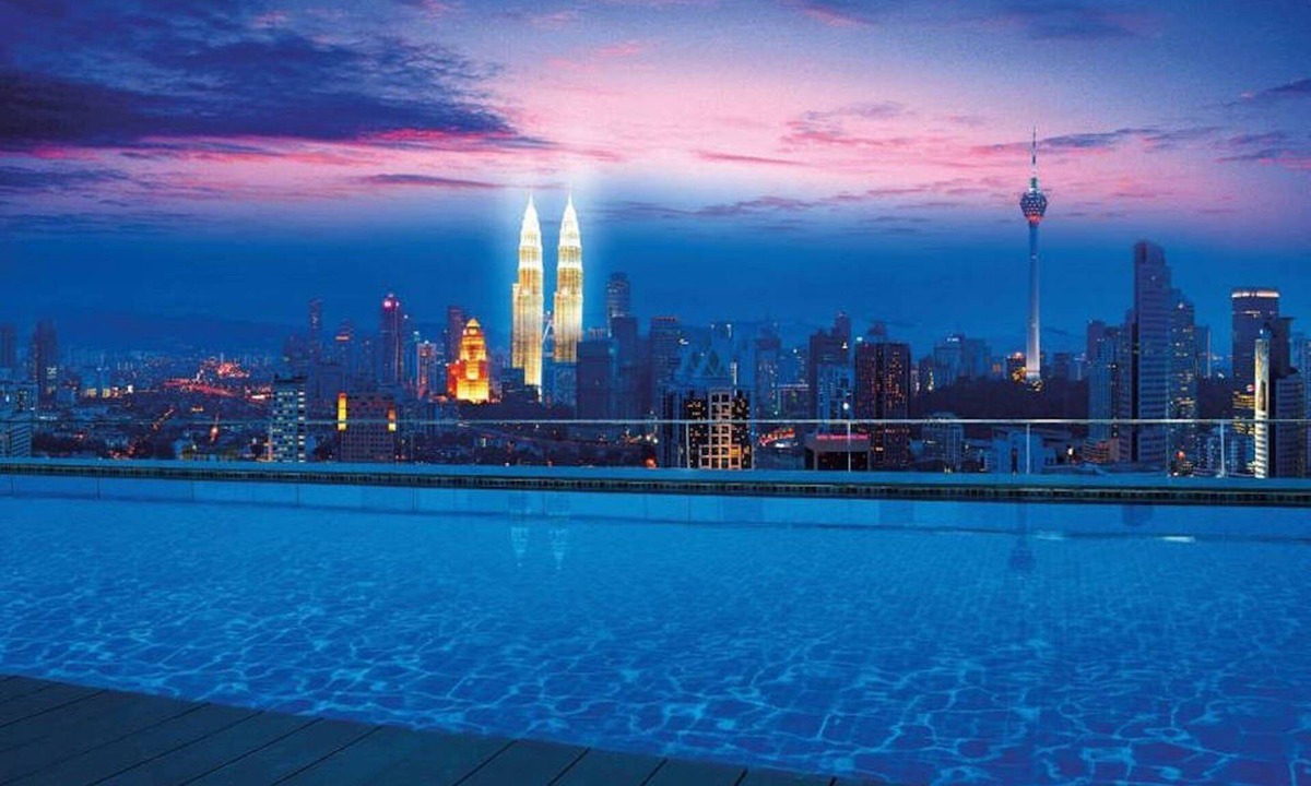 Chow Kit Apartment | KLCC View 2BR with infinity pool