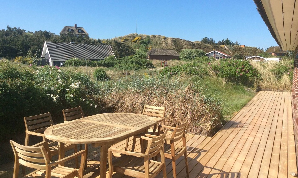 Henne Strand House | Klitgarden