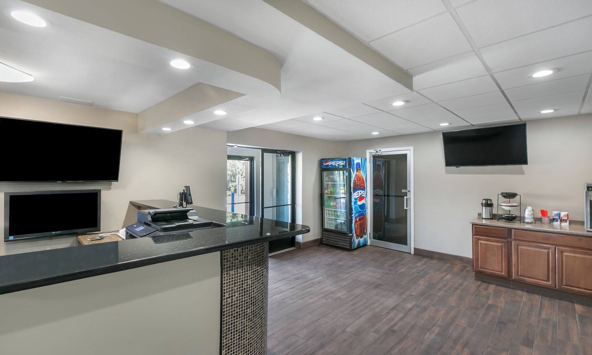 Bristol Hotel | Knights Inn Bristol