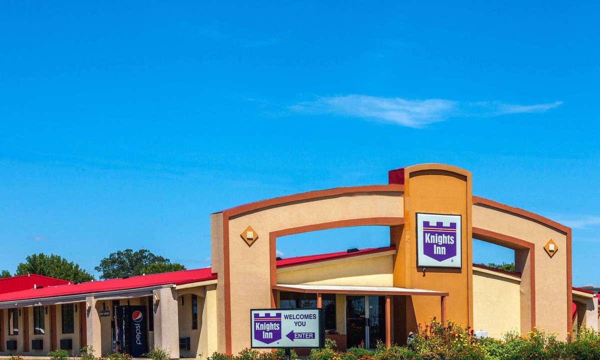 Seymour Hotel | Knights Inn Seymour