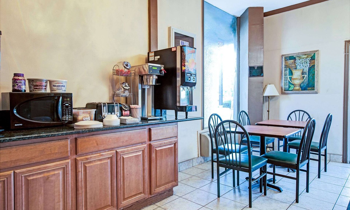 South Hackensack Hotel | Knights Inn South Hackensack