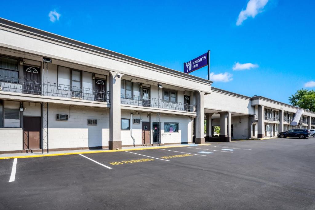 Trevose Hotel | Knights Inn Trevose