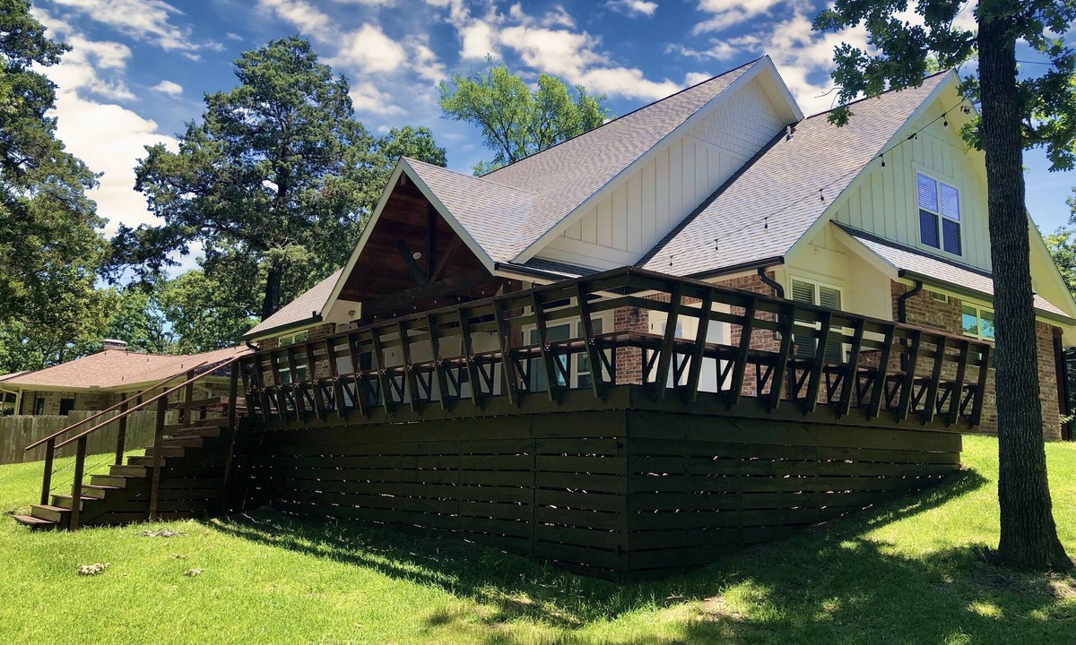 Carolyn Estates House | Knox Landing - Serene & Charming Lake Retreat 4BR