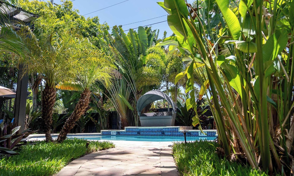 Survey Creek House | Kokomo Paradise