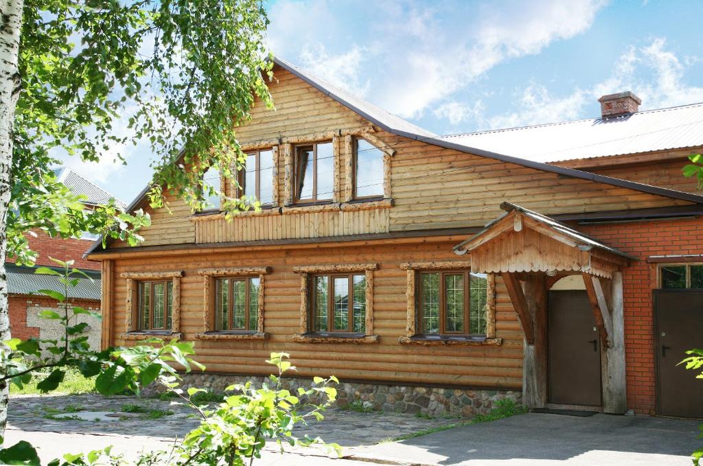 Suzdal House | Kolodvorie