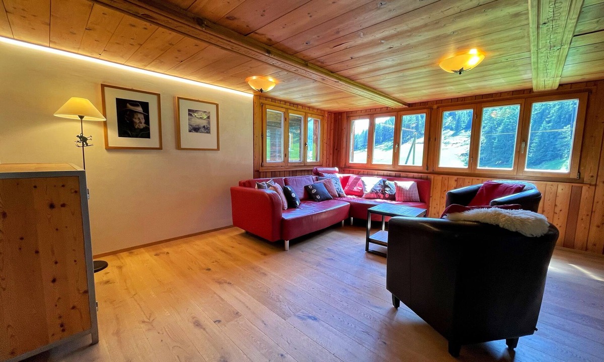 Saas Grund Apartment | Komfort & Natur in den Schweizer Alpen - Dein Bergparadiesnnnnnnnn