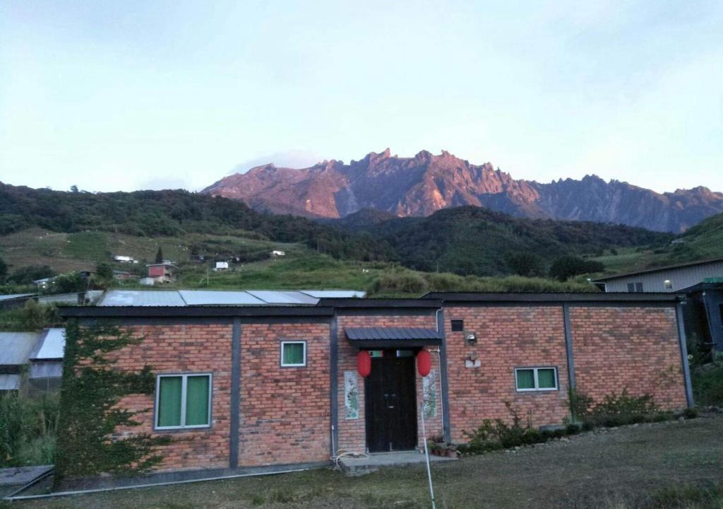 Kundasang House | KOMOWANAN HOMESTAY