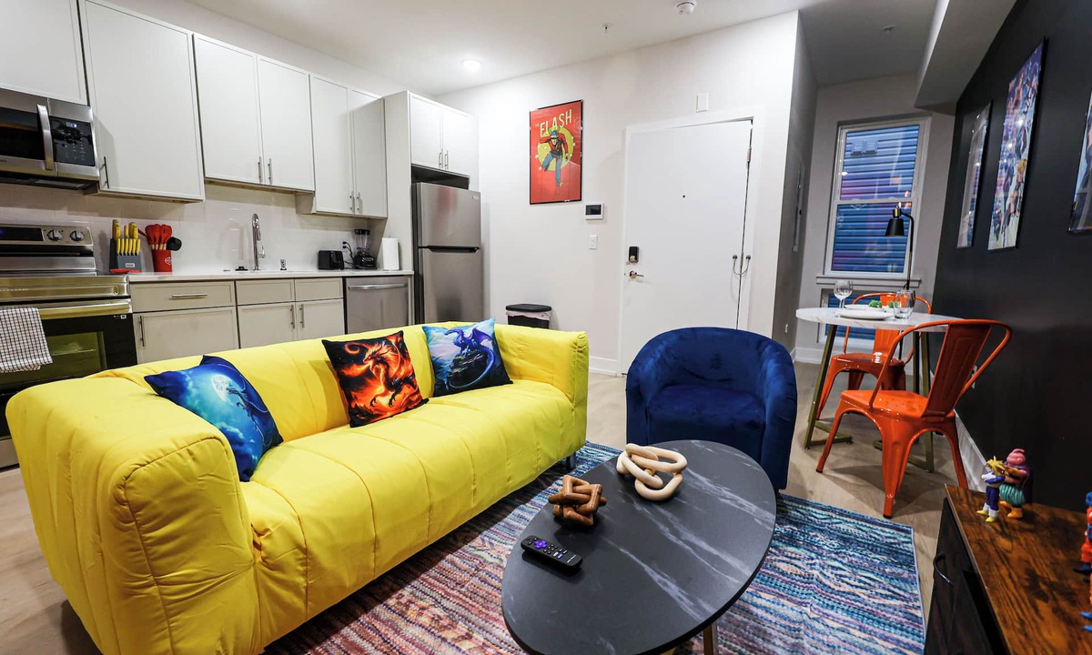 East Parkside Apartment | Konnichiwa*Welcome to Our Anime Apartment