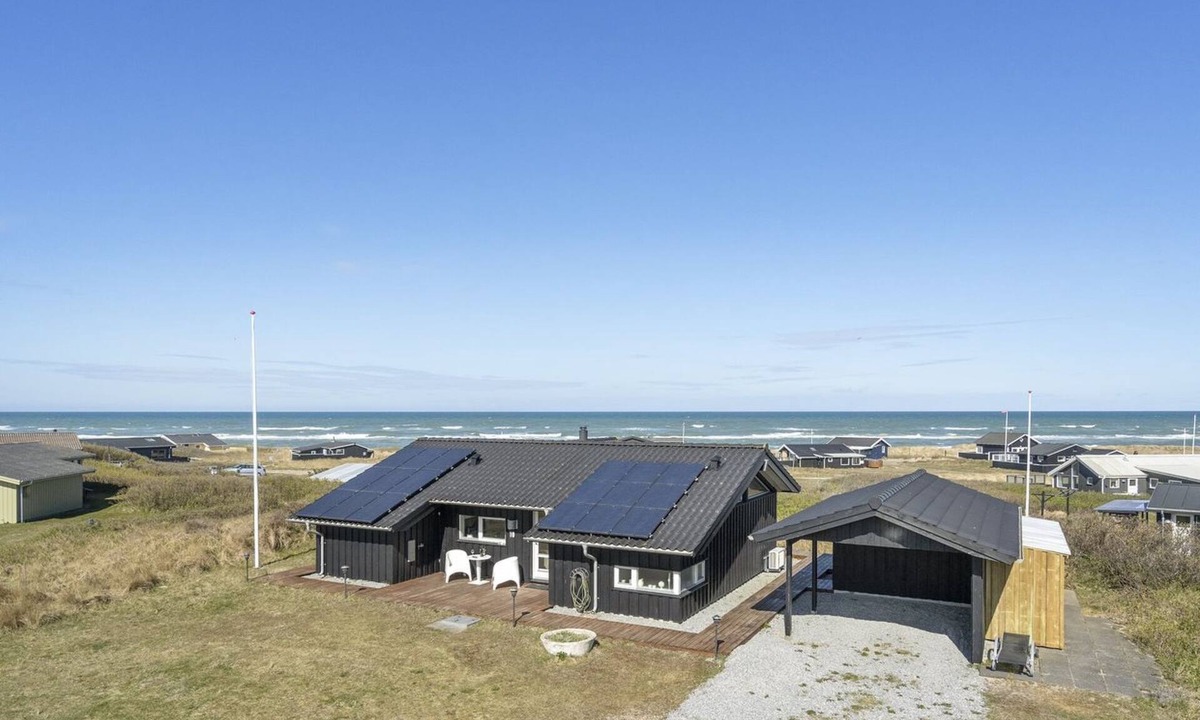 Hjørring House | "Konsta" - 200m from the sea by Interhome