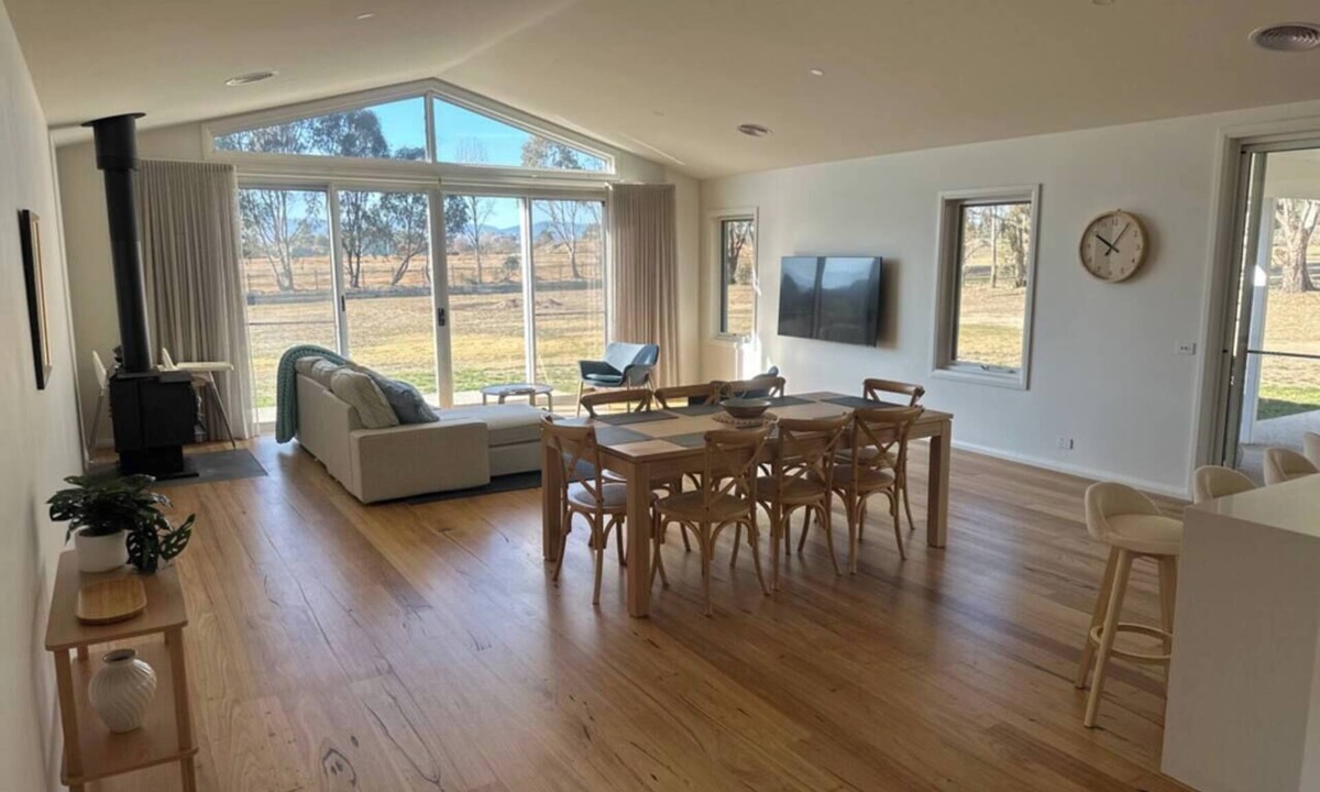 Mansfield House | Kookaburra Views Retreat