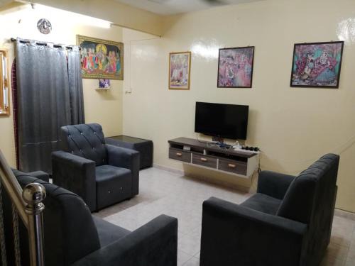 Simpang House | Krishna Villa