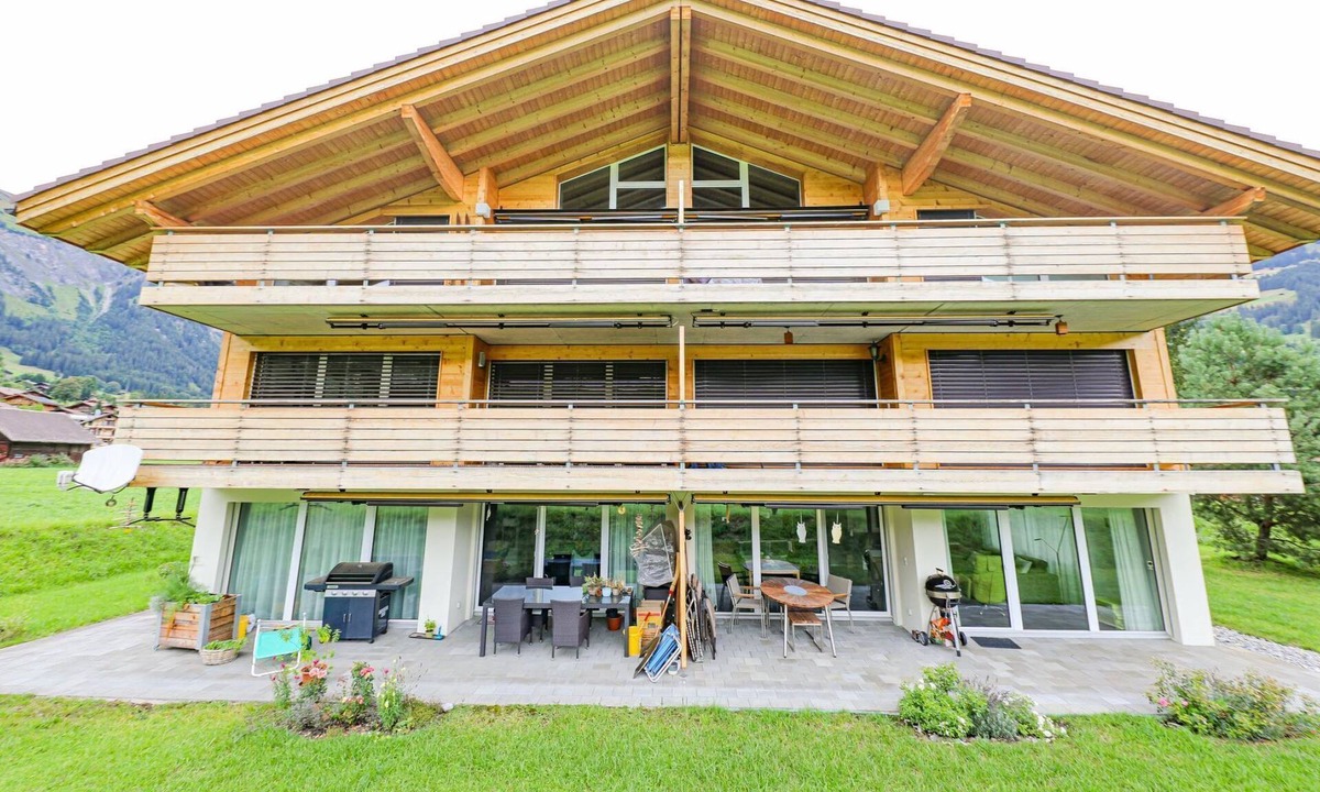 Lenk Apartment | Kronenplatz 11 OG by Interhome