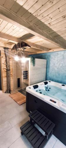 Lic House | Kuća za odmor Delak