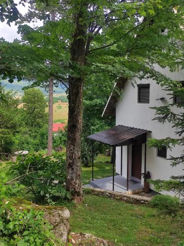 Lic House | Kuća za odmor Iva