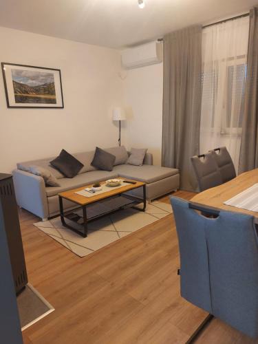 Seliste House | Kuća za odmor Lara