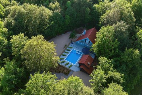 Lovinac Ski Chalet | Kuća za odmor Secret place