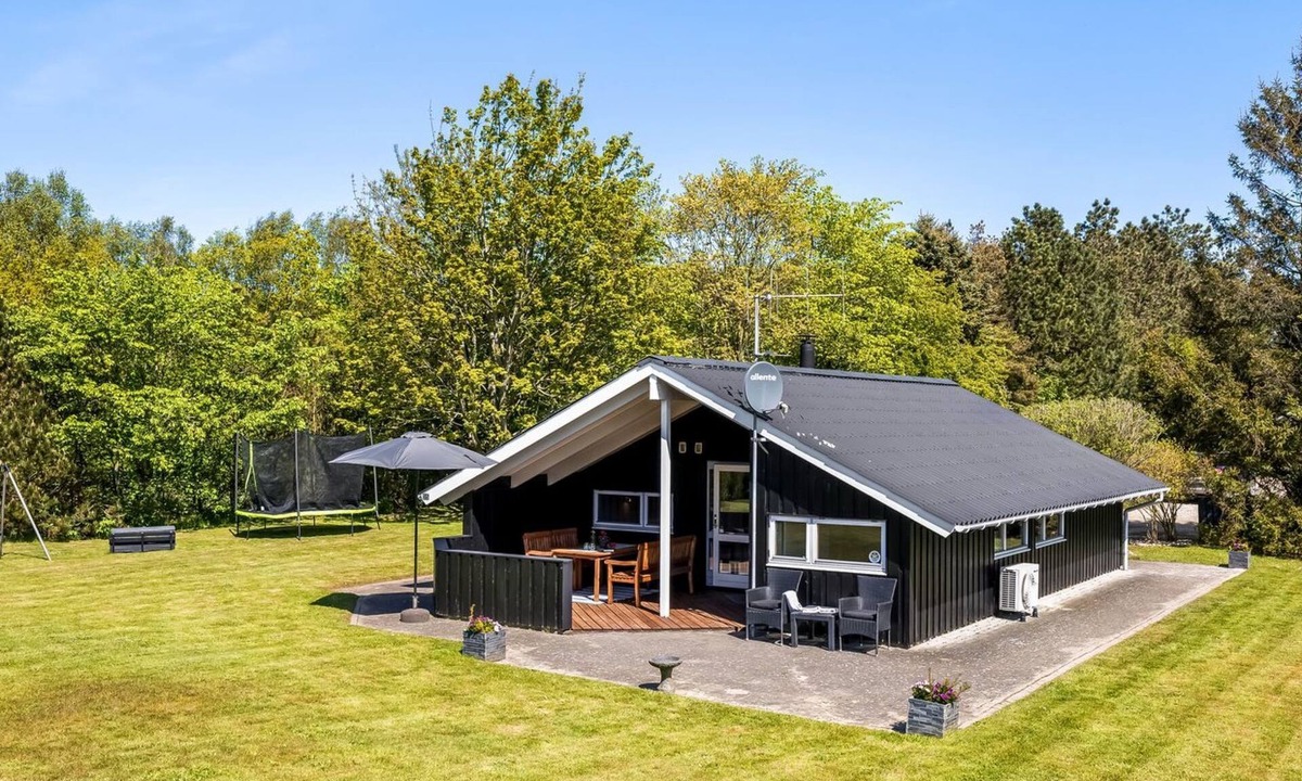 Jegum House | "Kuisma" - 11km from the sea by Interhome