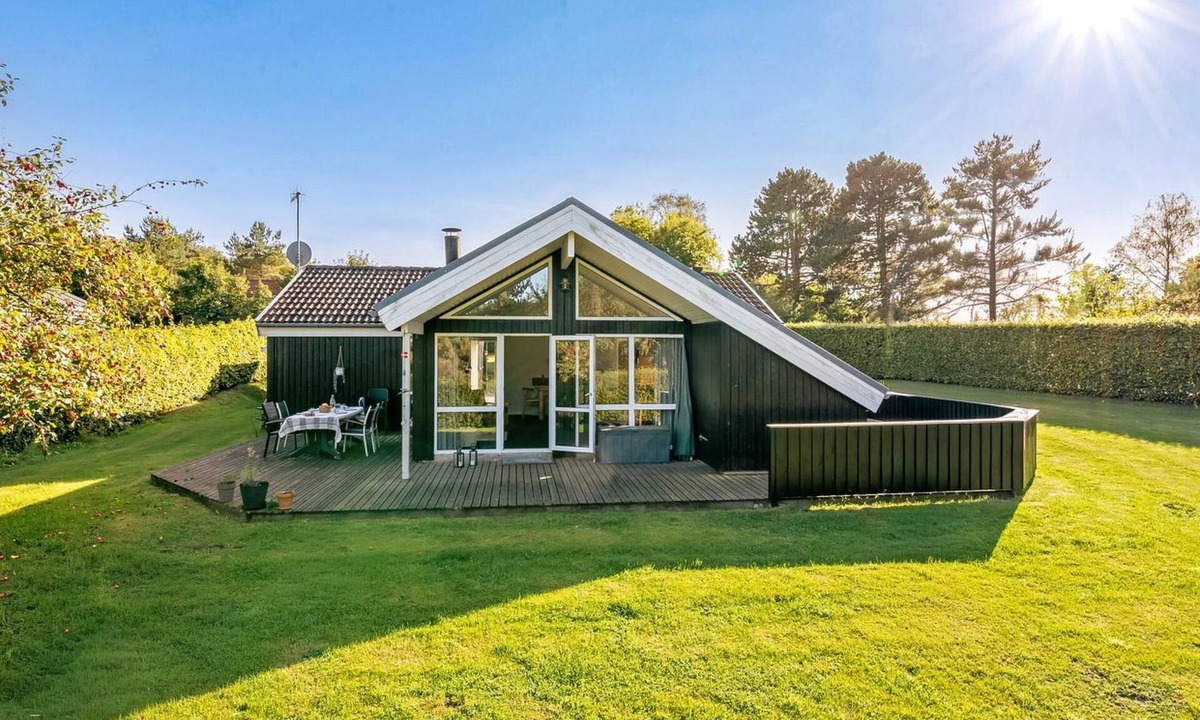 Lyngsbæk Strand House | "Kukka" - 600m from the sea by Interhome