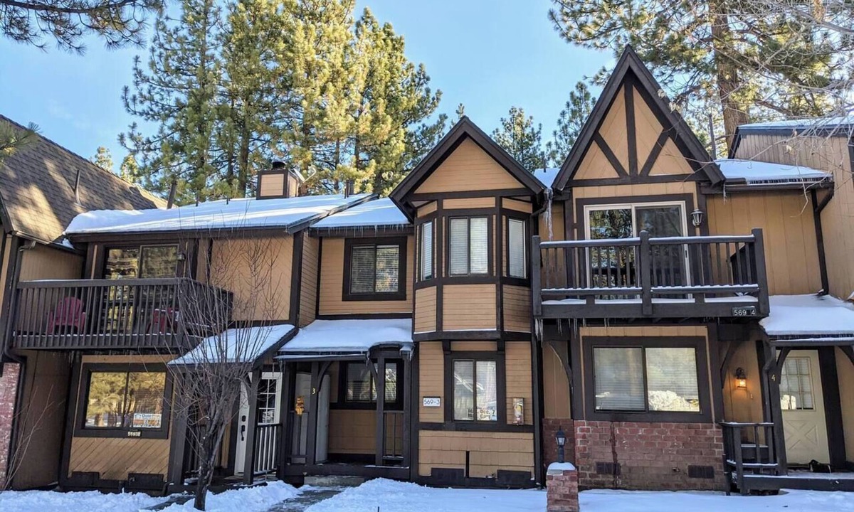 Summit Estates Condo | Kuma Lodge, 1 Night Free!