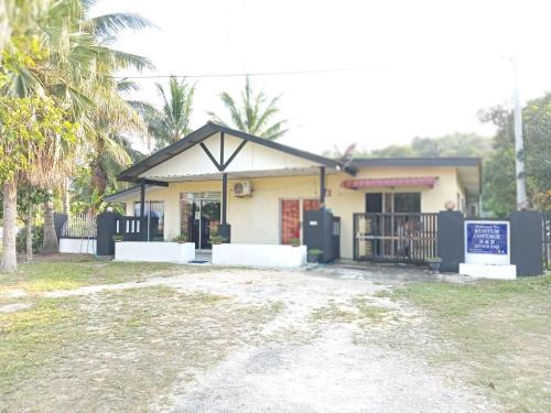 Kampung Kuala Serdang Bed & Breakfast | Kuntum Cottage Bed & Breakfast