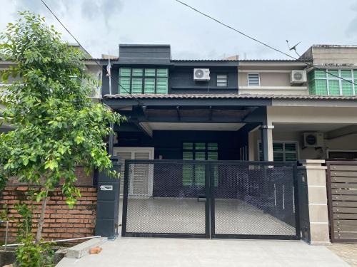 Krubong House | Kuza Homes Batu Berendam