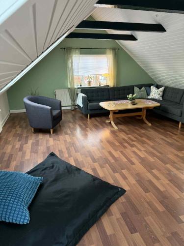 Tylstrup Apartment | Kvisthuset 1 Sal