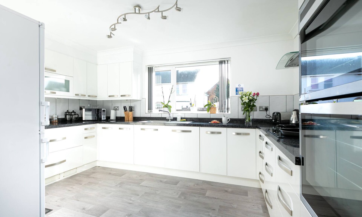 Peterborough House | kvm - Sugar Way House