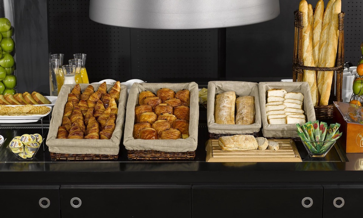 Saint-Maur Hotel | Kyriad Chateauroux - Saint Maur