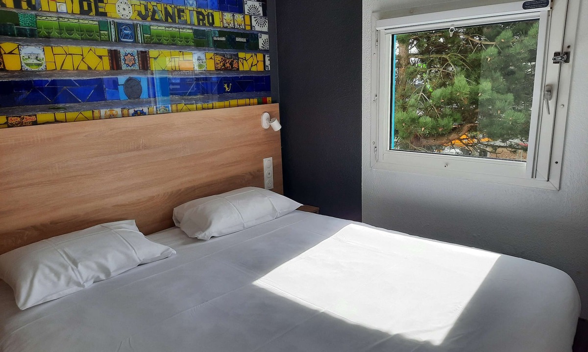 Saint-Contest Hotel | Kyriad Direct Caen Nord - Memorial