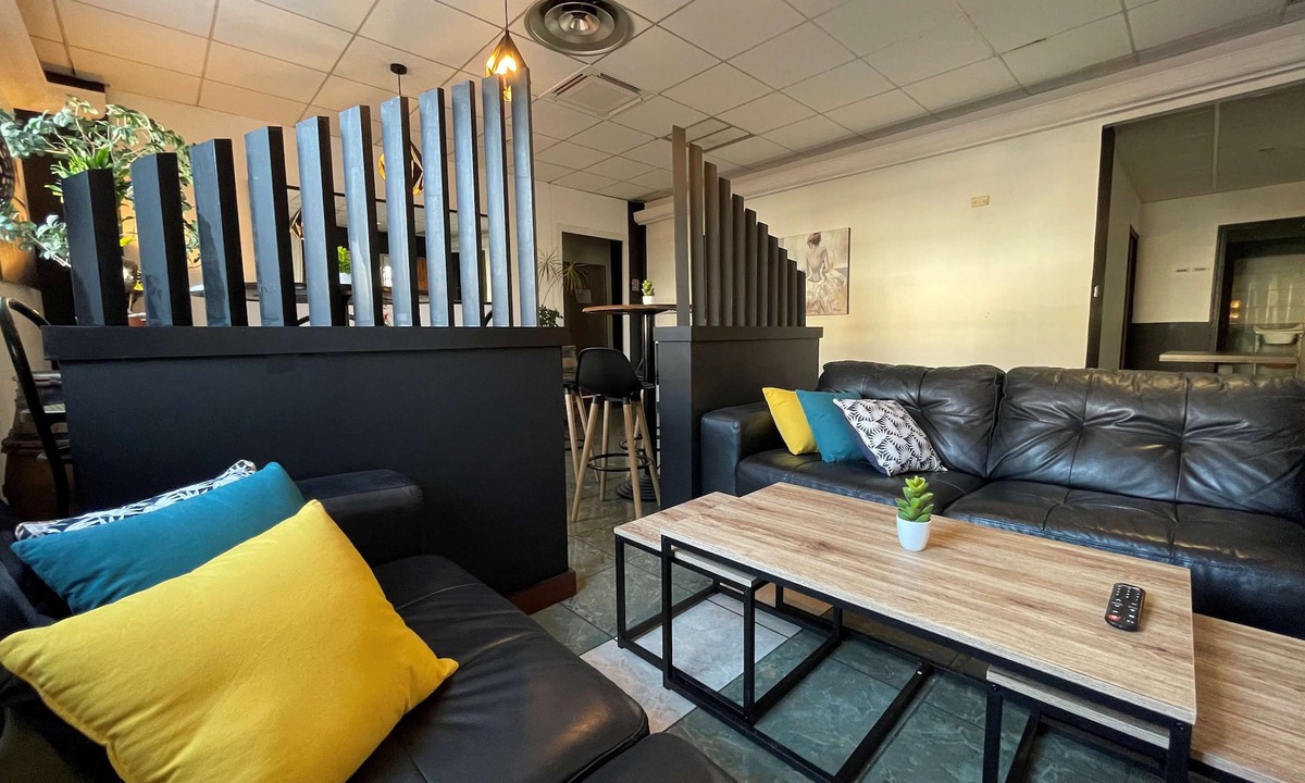 Dijon Hotel | Kyriad Direct Dijon Nord - Zenith - Toison D'Or
