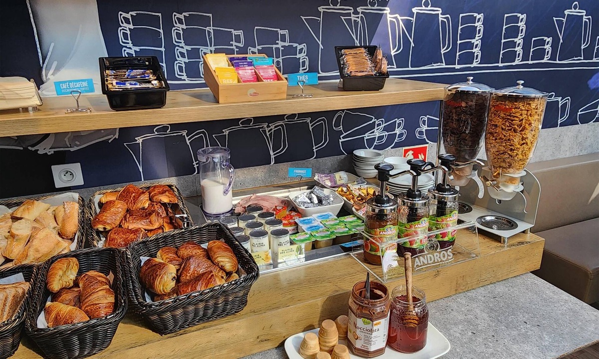 Dardilly Hotel | Kyriad Direct Lyon Nord - Dardilly