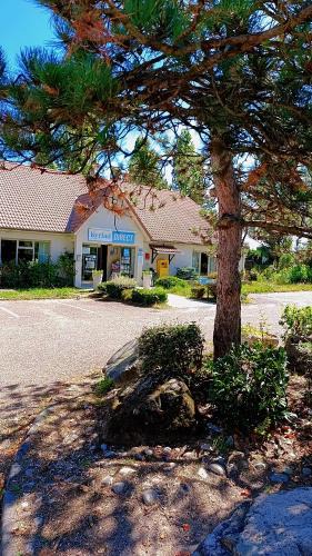 Woippy Hotel | Kyriad Direct Metz Nord – Woippy