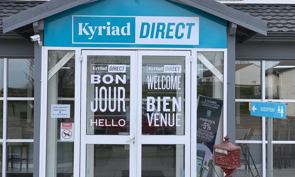 Val-de-Reuil Hotel | Kyriad Direct Rouen Sud - Val de Reuil