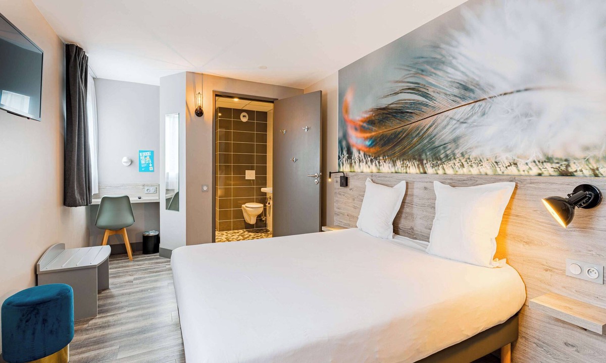 Chambray-les-Tours Hotel | KYRIAD DIRECT Tours Sud - Chambray Lès Tours