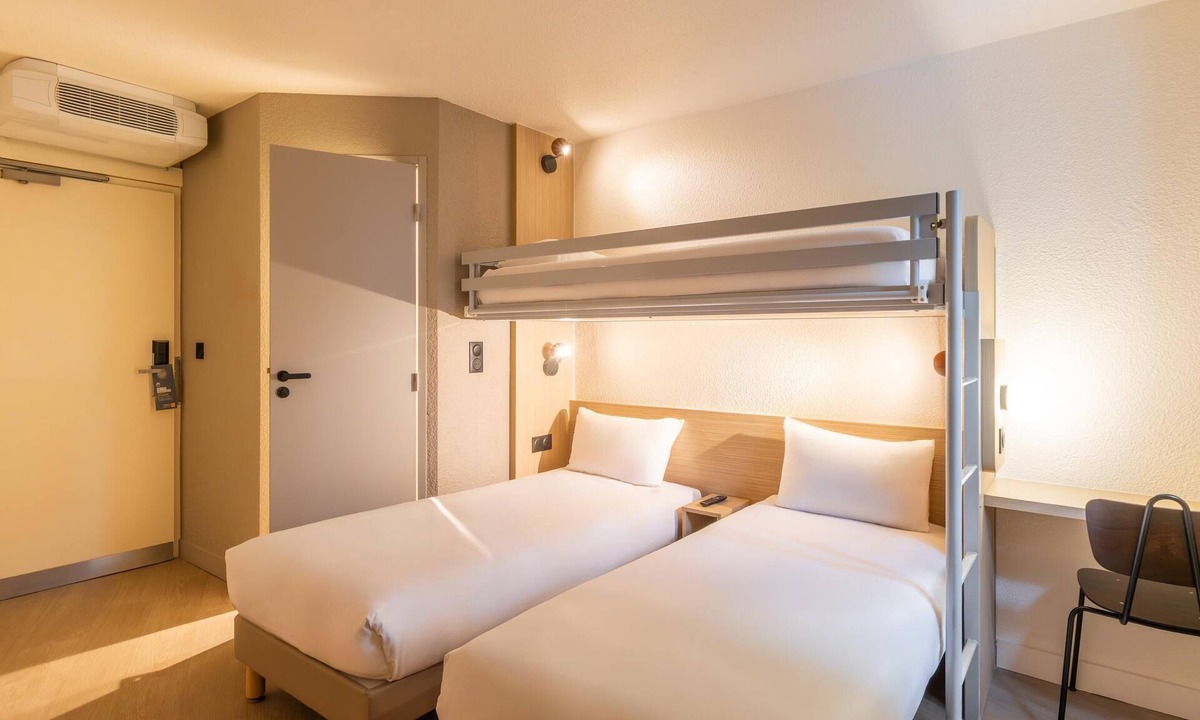 Roissy-en-France Hotel | Kyriad ECO - Roissy CDG Paris Nord 2 Parc des Expositions