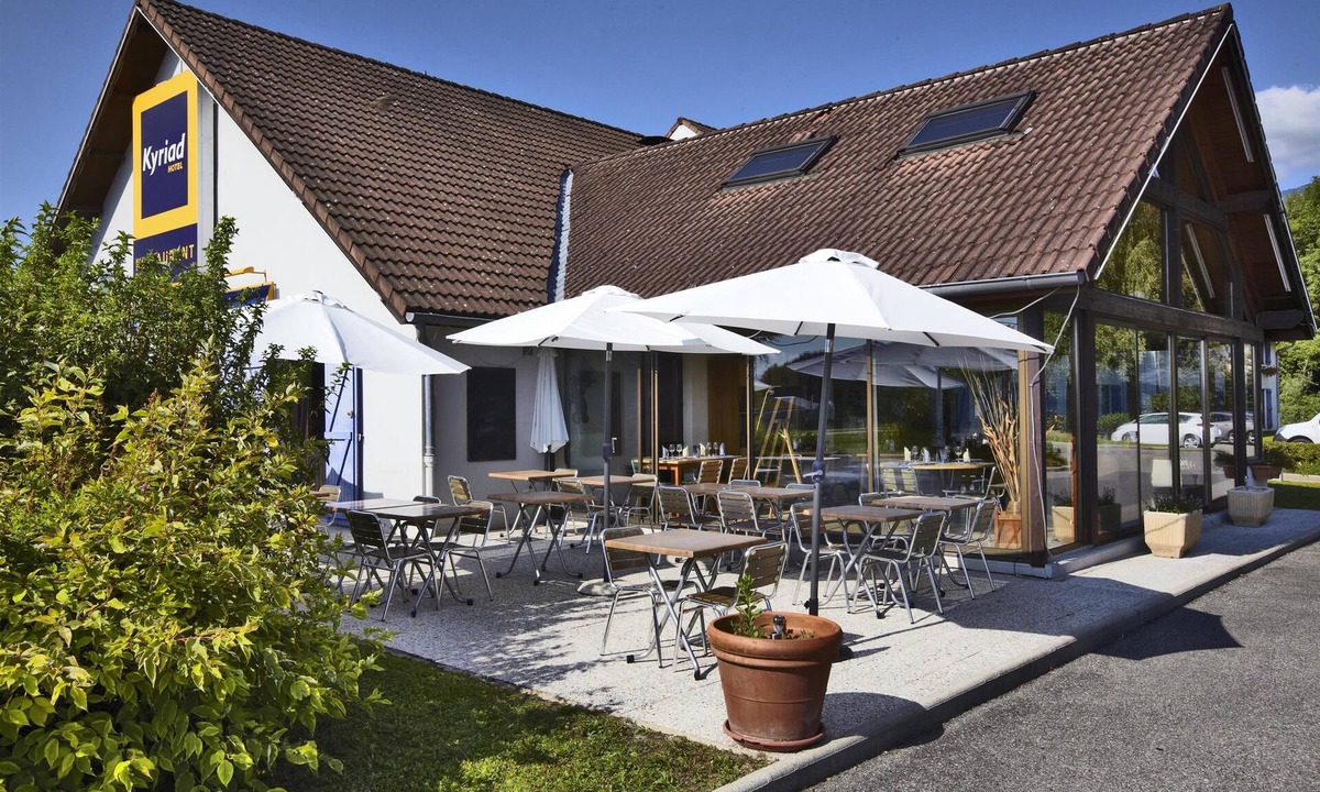 Saint-Genis-Pouilly Hotel | Kyriad Geneve - Saint-Genis-Pouilly
