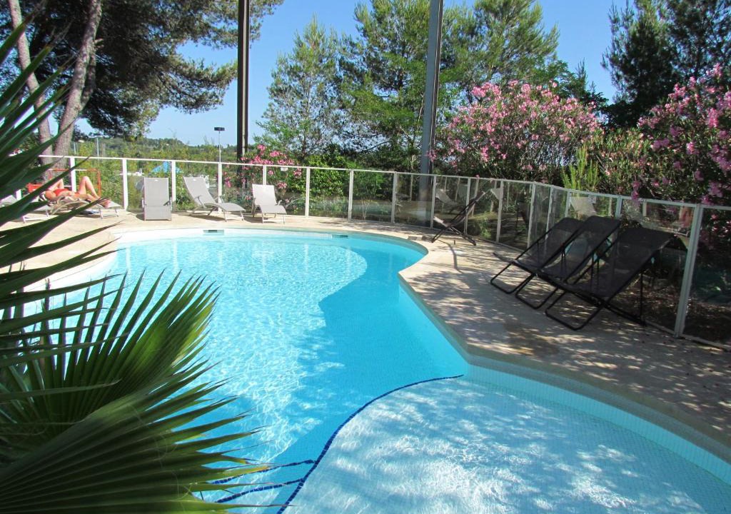 Saint-Clement-de-Riviere Hotel | Kyriad Montpellier Nord Parc Euromédecine