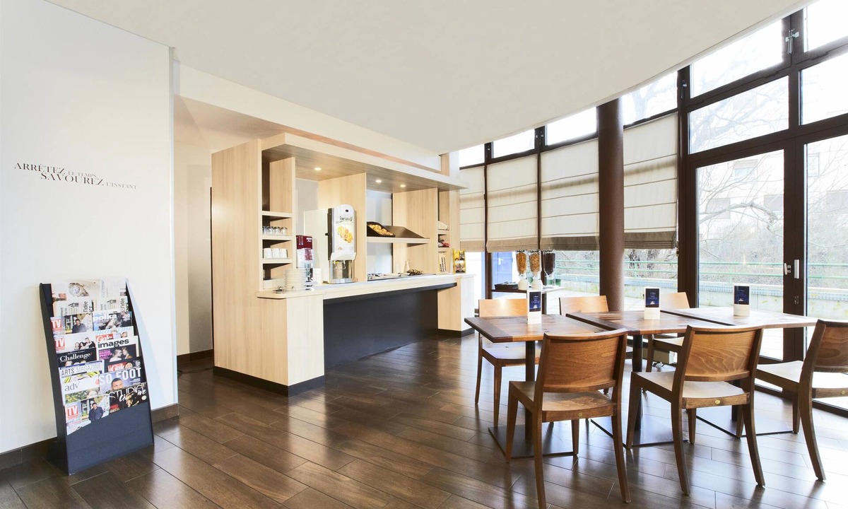 Quartier Chatillon Hotel | Kyriad Viry Chatillon