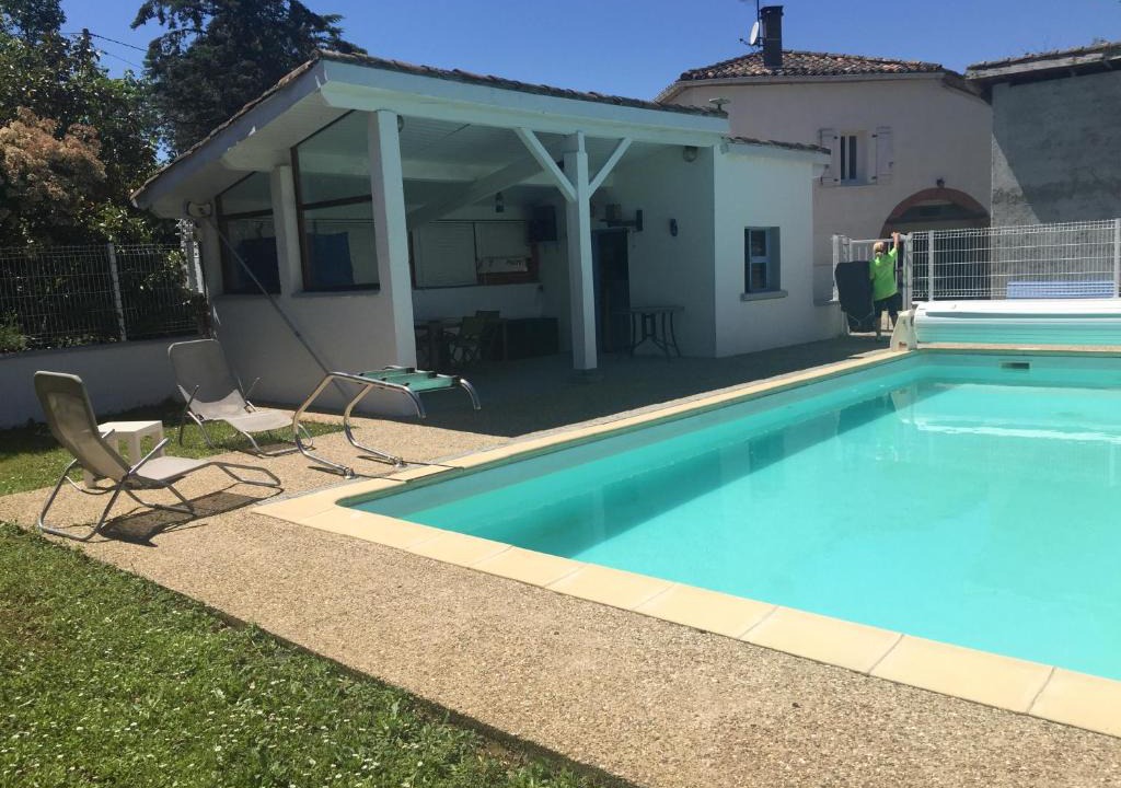 Parisot House | Là Grange