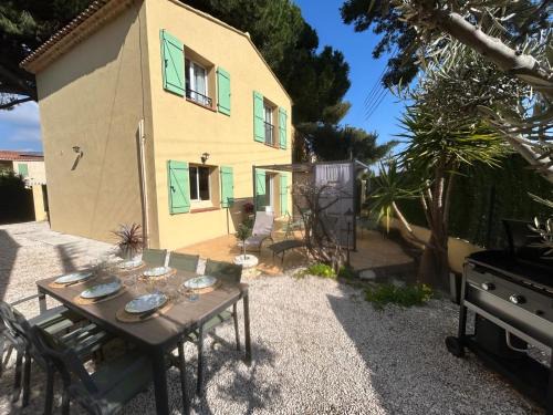 La Celle-sous-Gouzon House | l échappé bleue